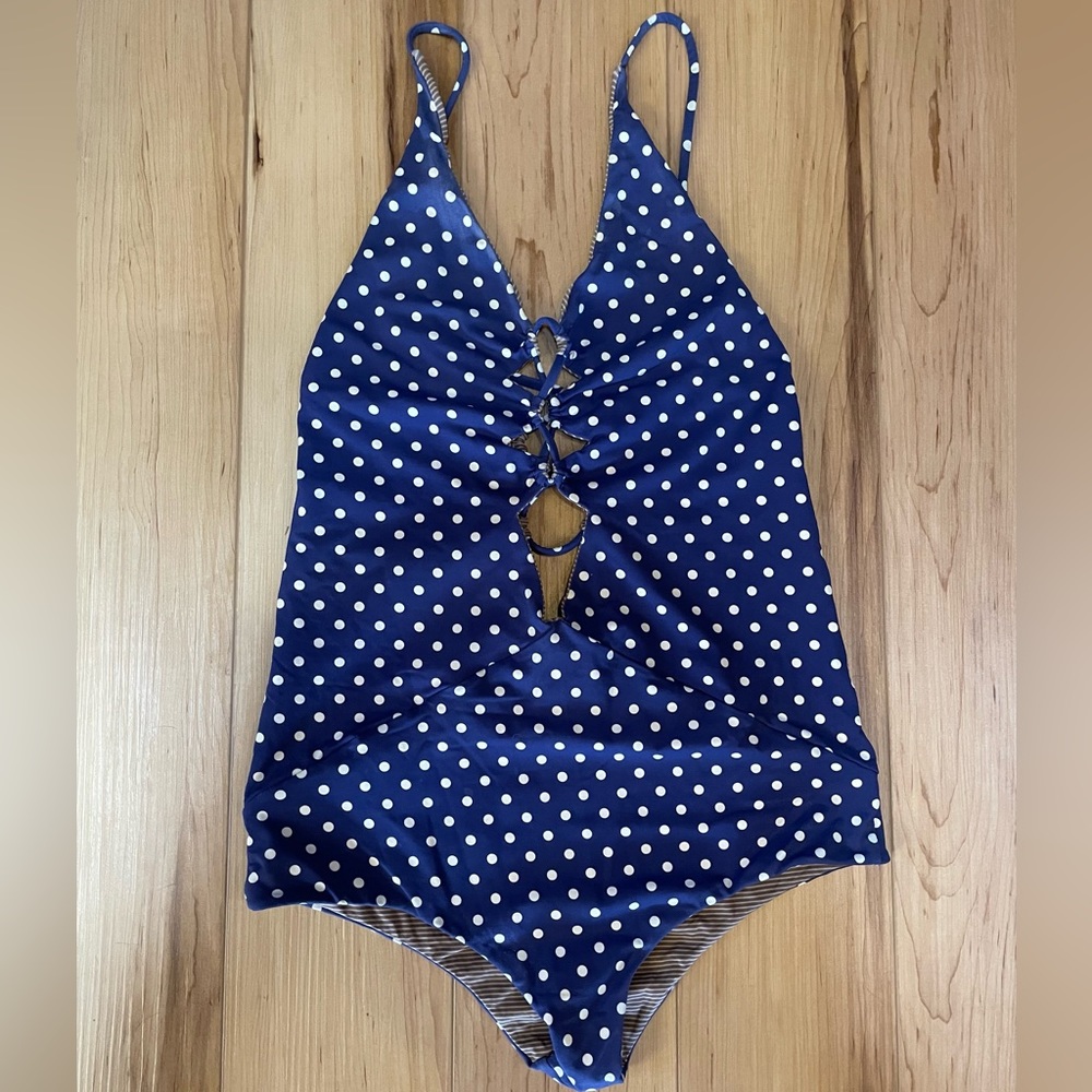 Acacia Swimwear Kokomo One-Piece, Size: M.